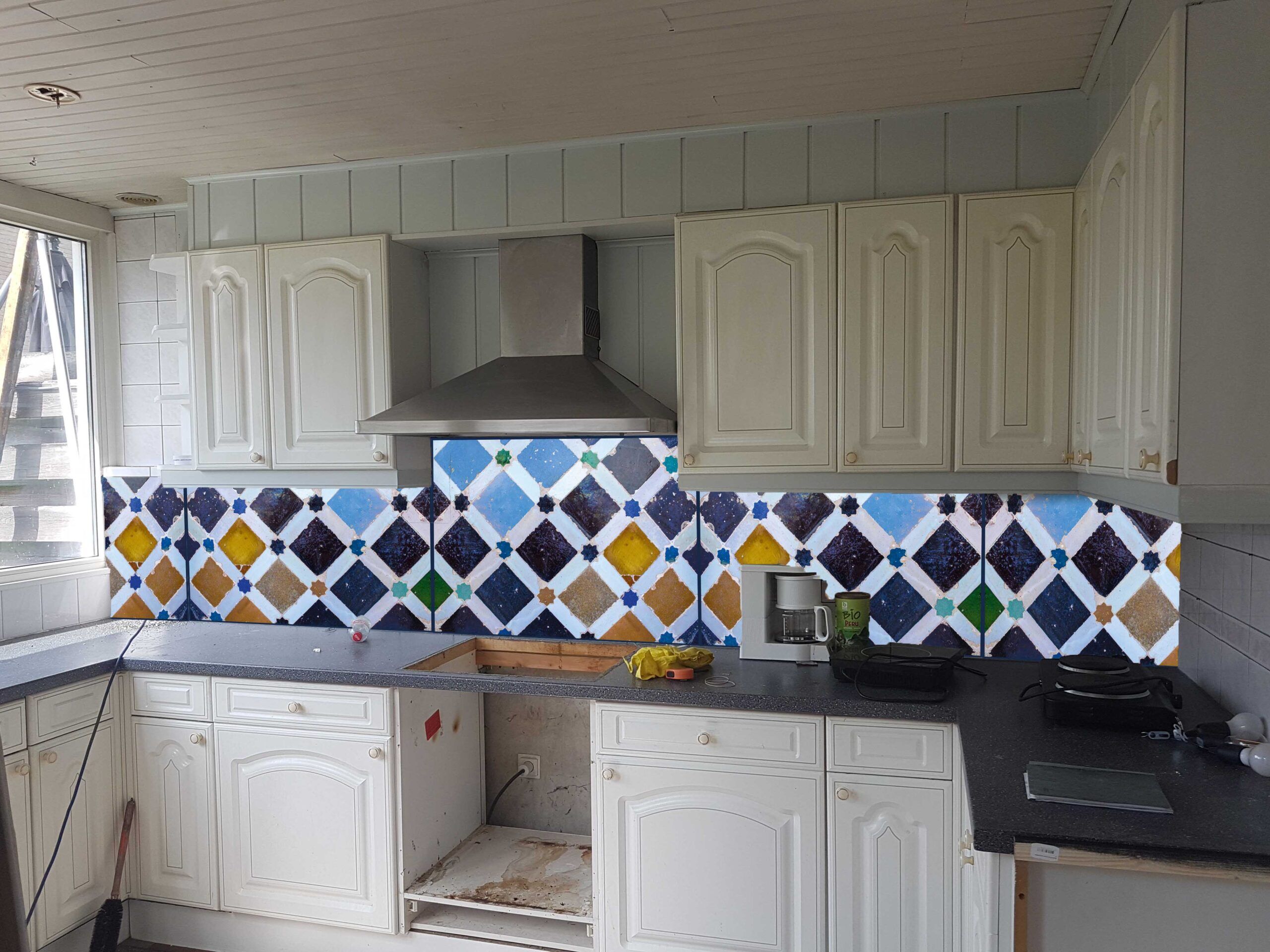 keukenachterwand-marokkaanse-gekleurde-tegels