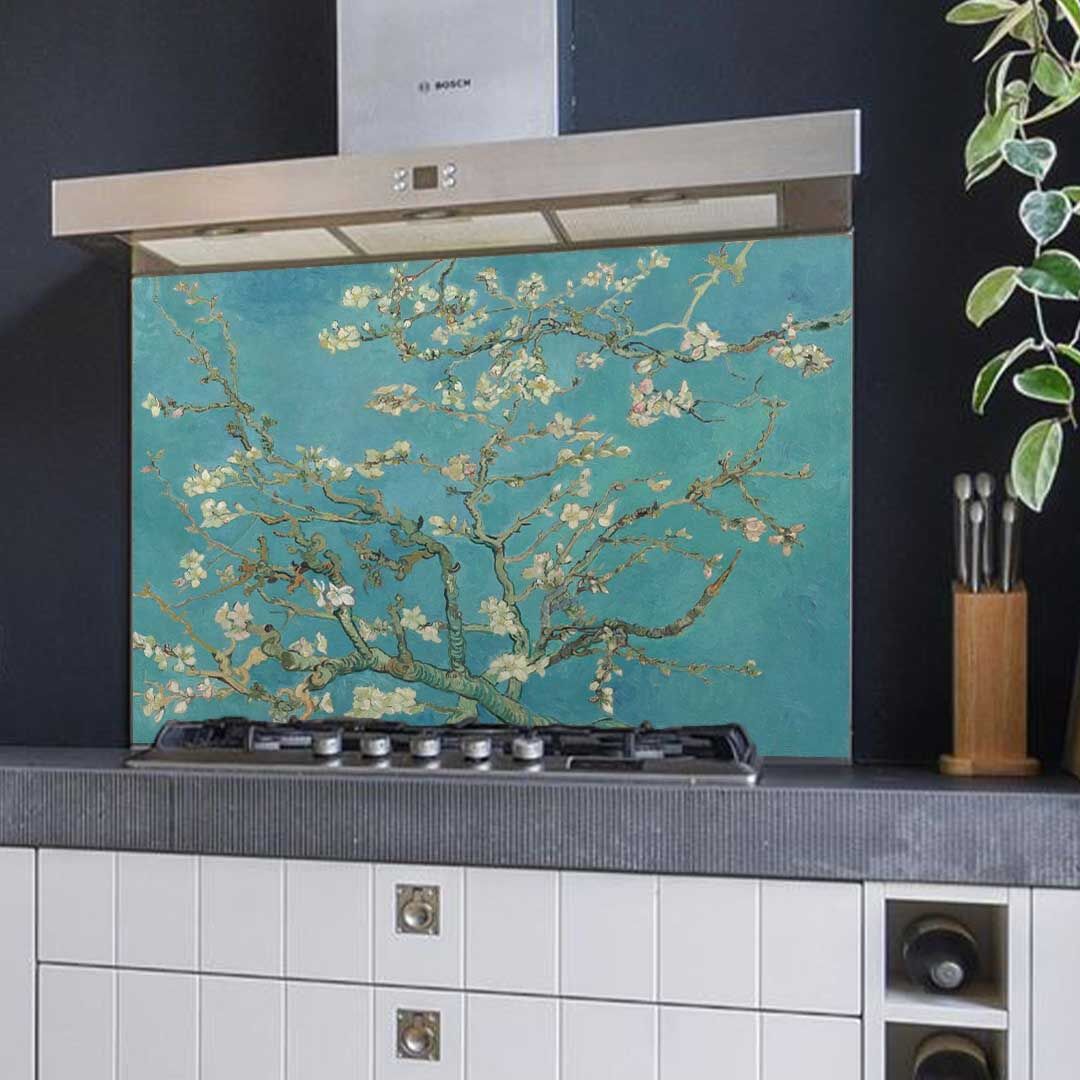 Spatplaat met bloesem van Van Gogh