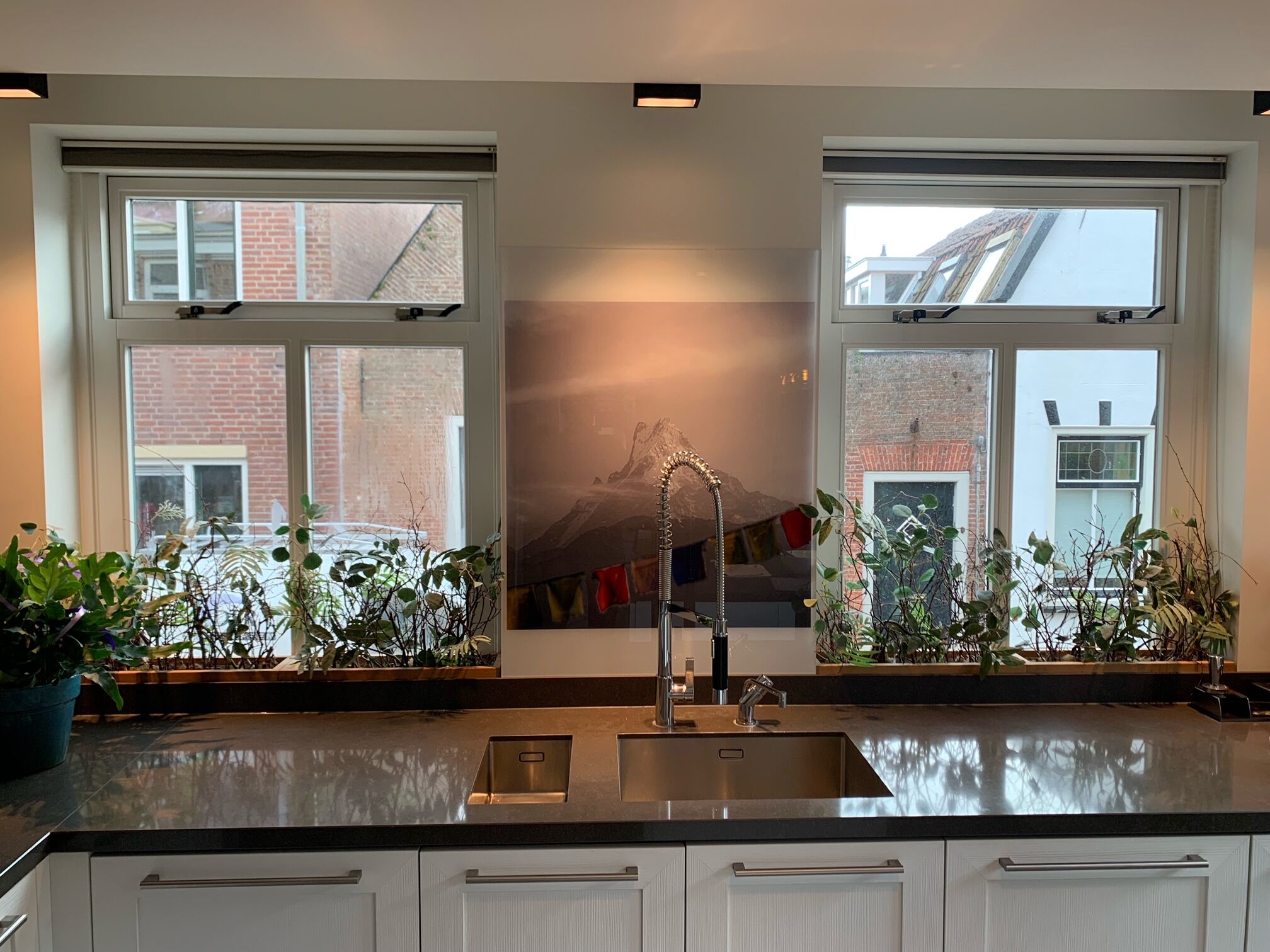 Spatplaat met bergtop Nepal