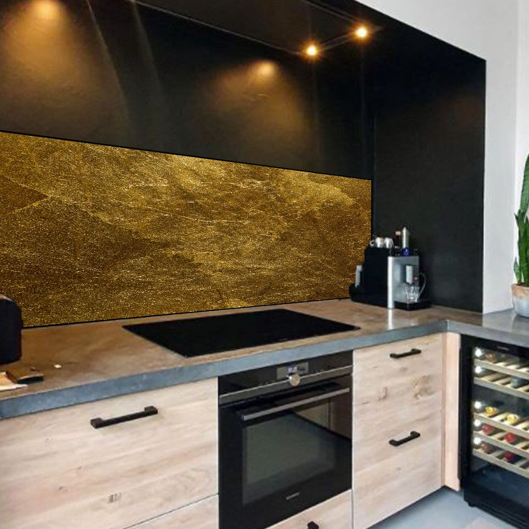 Keuken_achterwand_goud